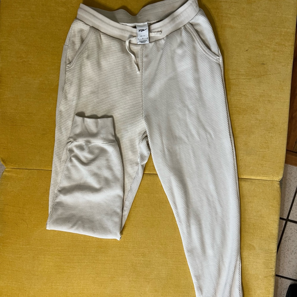 Nike dri for yoga cream waffles joggers size medium